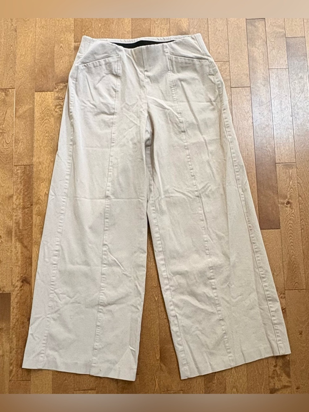 Old Navy High-Rise Pixie Wide Leg Comfort Waistband Pants Beige Khaki – Size Med